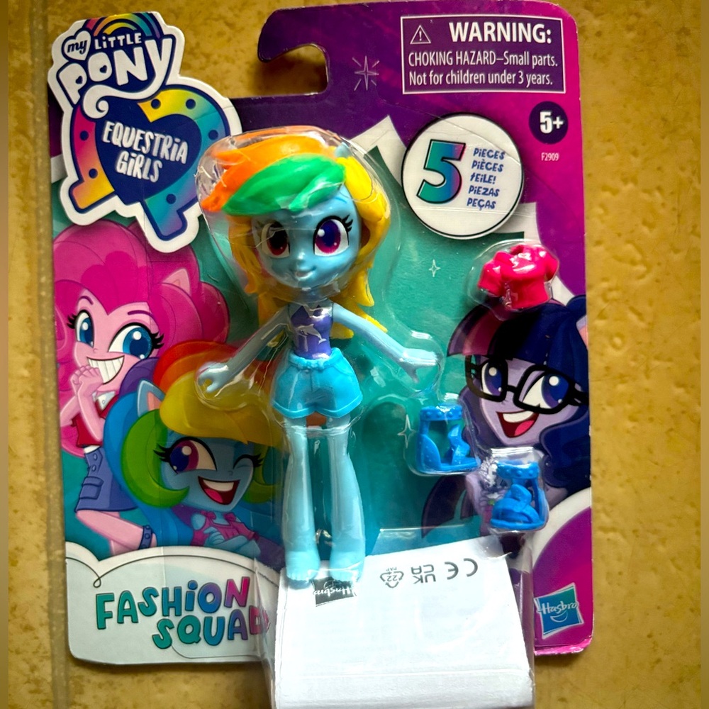 NWT- My little pony - Rainbow dash - Equestria Girls fashion squad